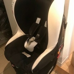 ピジョン　チャイルドシート　ランフィエフの画像