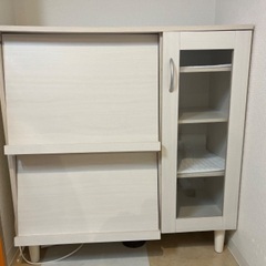 アイリスオーヤマ　食器棚の画像