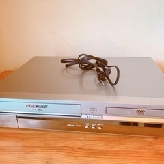 【DVD VHSビデオデッキ 】Panasonic NV-VHD...