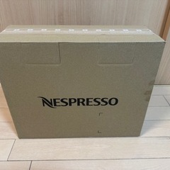 コーヒーメーカー　ネスプレッソ　c30wh-w  新品