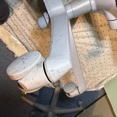 オカムラ　エスクード　肘あり　ブルー　  オフィスチェア （02/06④）の画像