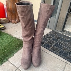 美品　　ロングブーツ　Mサイズの画像