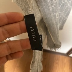 GUCCI マフラーお相手様決まりました