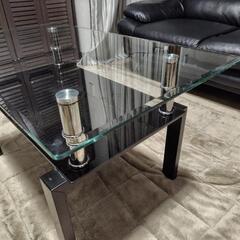ガラステーブルの画像