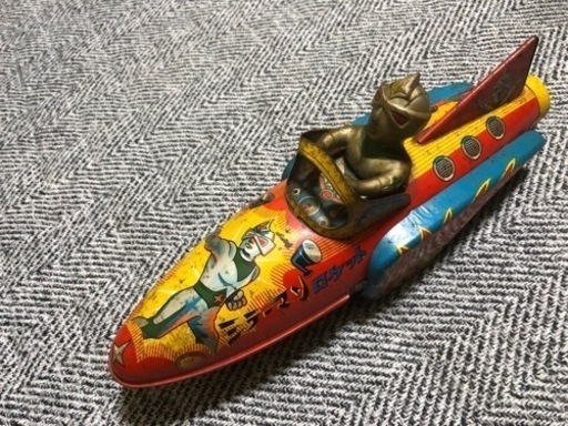 ミラーマンブリキのおもちゃ