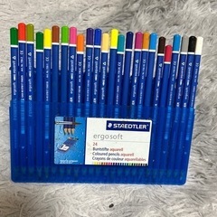 ☆色鉛筆3点セットの画像