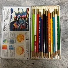 ☆色鉛筆3点セットの画像