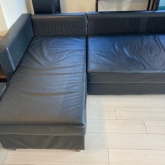 ソファー　レザー　ブラック　すぐ引き取引可能の方の画像