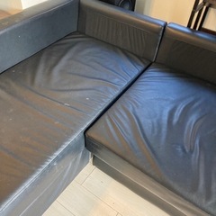 ソファー　レザー　ブラック　すぐ引き取引可能の方の画像
