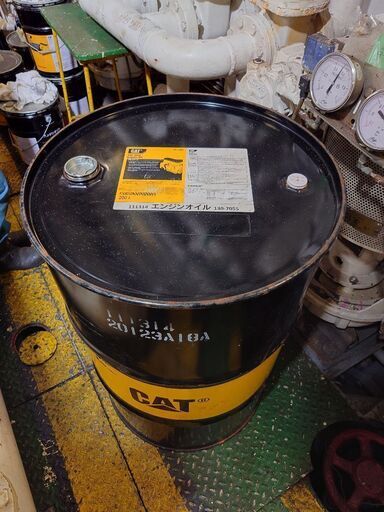 CAT ドラム缶　200L