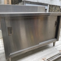 ステンレス作業台　きれいですの画像