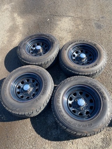 シボレーアストロ  デイトナホイール　グランドレックAT3 バリ溝　バランス調整済み！