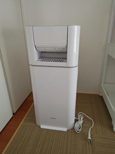 【ジャンク】アイリスオーヤマ製衣類除湿乾燥機
