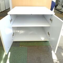 幅59㎝ 冷蔵庫上ラック 奥行55×高さ44㎝ [冷蔵庫上のデッドスペースを収納活用できるラック]冷蔵庫上 収納ラック 白 札幌 北20条店の画像