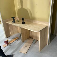 ちょっとした部屋の家具、お任せください♪