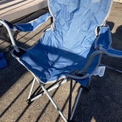 アウトドア　折りたたみいす2脚の画像