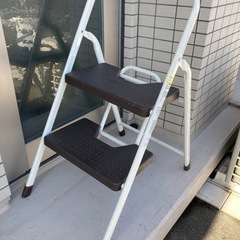 脚立