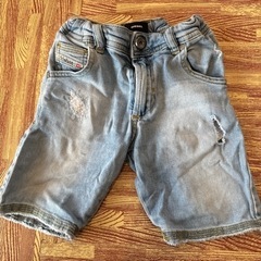100センチ　ディーゼル　デニムハーフパンツ