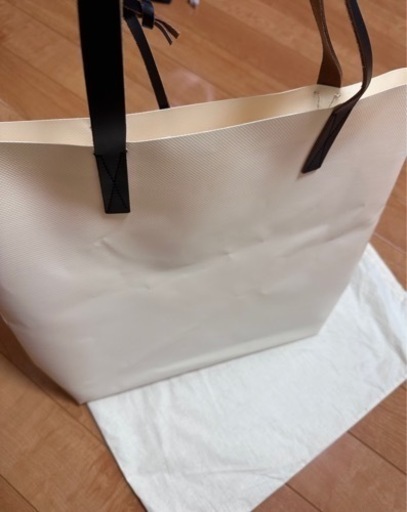 新品未使用 MARNI トートバッグ