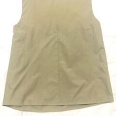 人気ブランドアンドクチュール　ノースリーブシャツ　カーキ　綿100％の画像