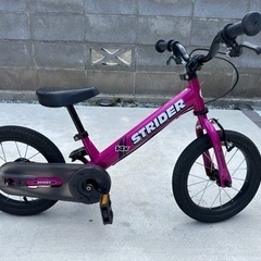 STRIDERストライダー☆フューシャピンク14x☆キックスタンド付き