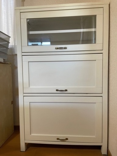 お買い得　モモナチュラル　3段キャビネット