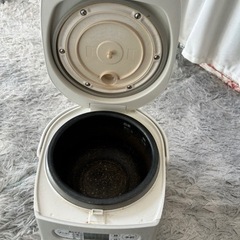 三菱炊飯器 3.5合の炊飯器【予約中】の画像