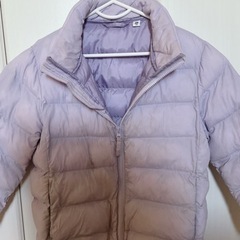 UNIQLO キッズ　ライトウォームパデットパーカー　110 パープルの画像