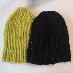 ハンドメイド　手編みのニット帽　キャンプ　スキー　スノーボード　...