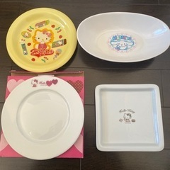 ハローキティ・シナモンお皿