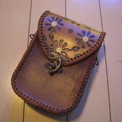 レザー　小物入れ　サイズ　11ｃｍｘ17ｃｍｘ5ｃｍ