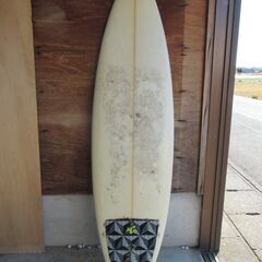 サーフボード、ウエットスーツ