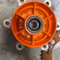 CBR250RR MC51 スプロケットハブ　フォークキャップの画像