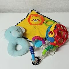 赤ちゃん　おもちゃセット
