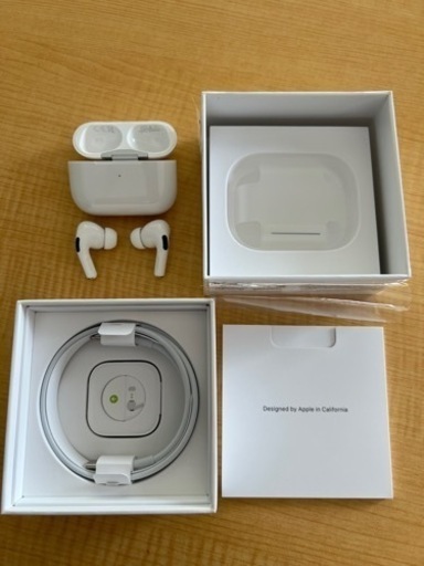 値下げ！Applecare+加入 Apple AirPods Pro megsafeケース付き 超美品