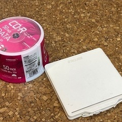 cd外着けライターリーダーと、CD50枚のセット