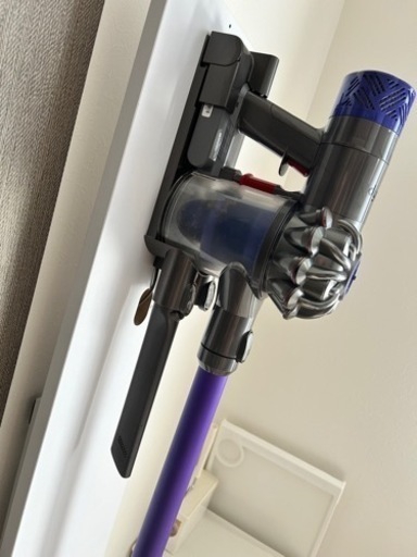 値下げしました！dyson v6 trigger スタンド付き
