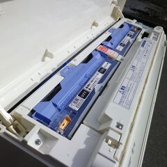 三菱　霧ヶ峰　　14～16畳用エアコン　MSZ-ZW4017S-W　2017年 200V　ムーブアイ、お掃除、イオン・ミスト機能の画像