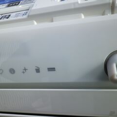 三菱　霧ヶ峰　　14～16畳用エアコン　MSZ-ZW4017S-W　2017年 200V　ムーブアイ、お掃除、イオン・ミスト機能の画像