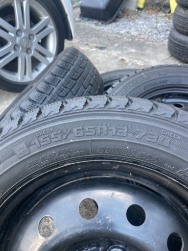 スタッドレスタイヤ　155/65r13