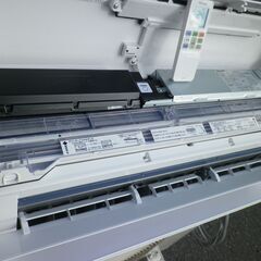 東芝　RAS-J281E1AR-W 　10～12畳エアコン 　2022年　 お掃除機能　プラズマ空清　 [おもに10畳用 /100V]の画像