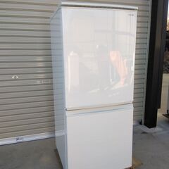 2111【動作確認済】  SHARP  2ドア冷蔵庫 137L 左右開き自由設定つけかえどっちもドア  SJ-D14D-W  2018年製 