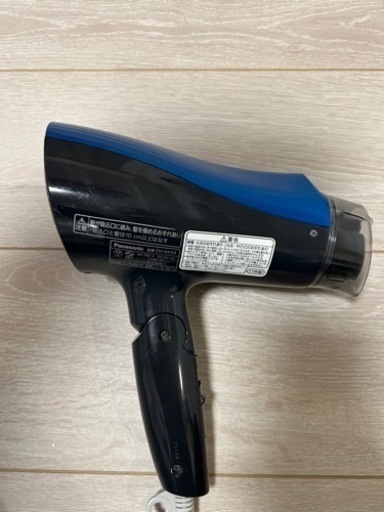 ドライヤー　Panasonic製 EH-NE59-A