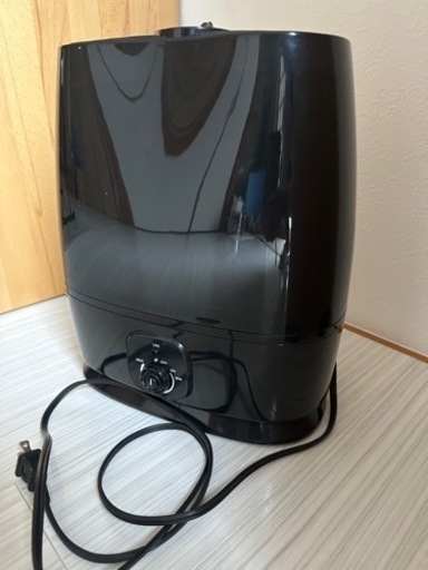 状態良好　中古品　加湿器　アロマディフューザー