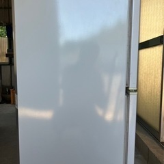 中古冷蔵庫差し上げます。車庫で使用していたので多少のサビがあります。の画像