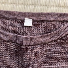 レディース　トップスニット３点（１点は新品です）の画像