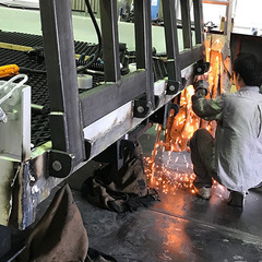 福岡市 月収25万円以上！未経験歓迎！車両制作スタッフ募集