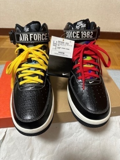 ナイキエアーフォース1MID07LV8(新品)早期取引希望