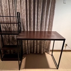 デスク テーブル ブラウンの画像