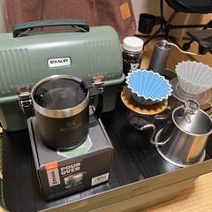 【値下げしました】キャンプ用品まとめて（ヘリノックスチェア、スタンレー商品等々）※分割払いも可能の画像